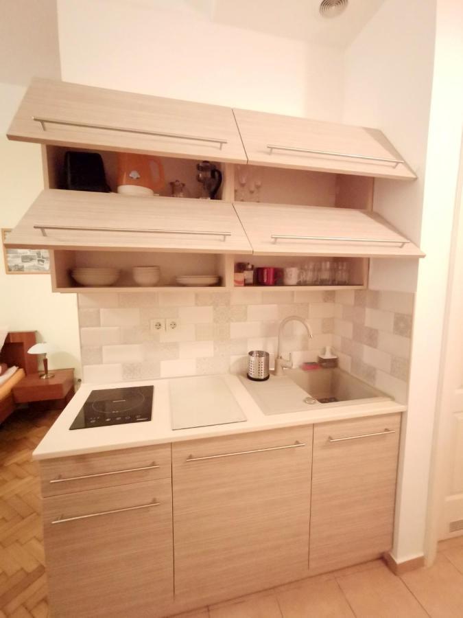 Paprika Apartment Studio Boedapest Buitenkant foto
