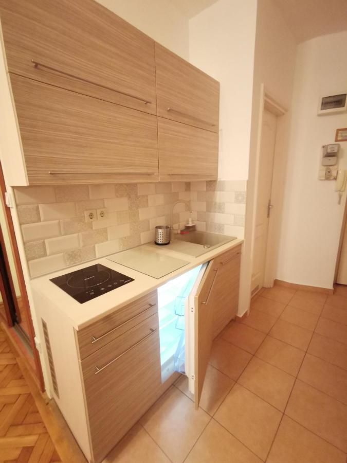 Paprika Apartment Studio Boedapest Buitenkant foto